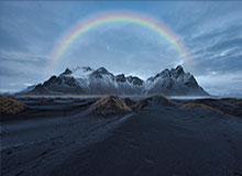 开云体育官网-张帅/梅尔滕斯夺得澳网女双冠