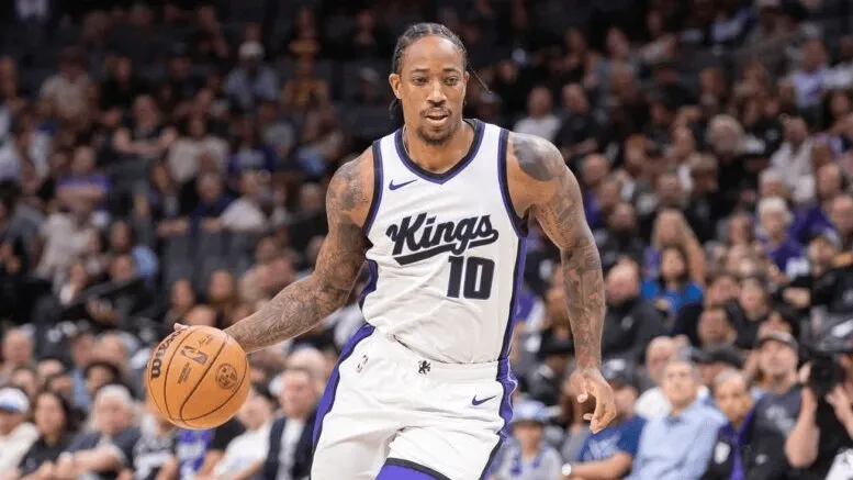 开云Kaiyun官网入口-美媒：勇士有意德罗赞和克拉克斯顿，正讨论三方交易可能性