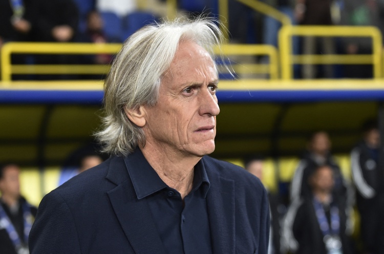 开云体育官网-官方:胜利亚冠二迟到导致比赛推迟1分20秒开球,被罚款1750美元